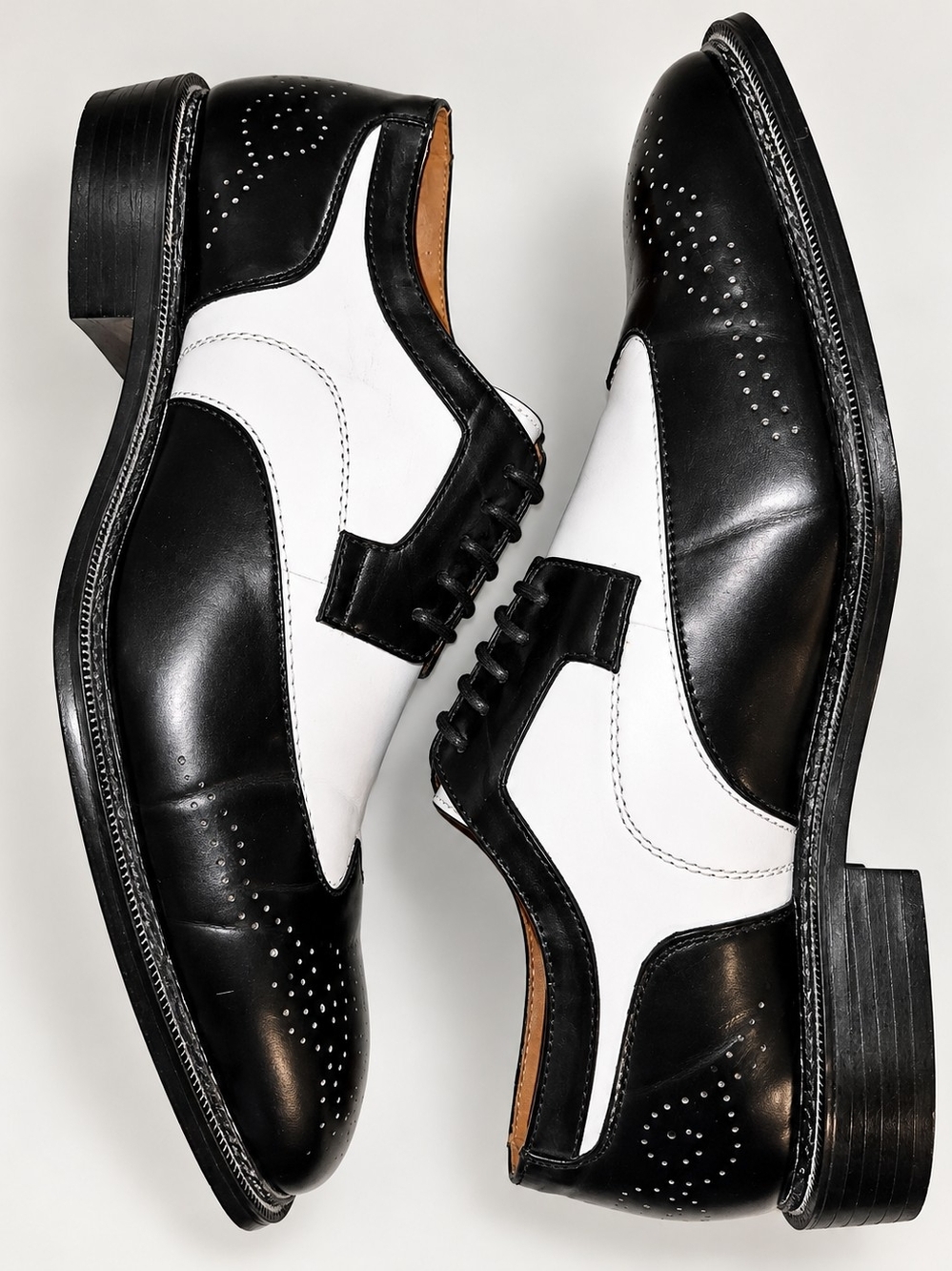 Bolano Men's Black & White Oxfords US 12 Like New - Picture 7 of 9
